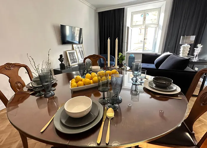 Main Square Apartments Sylvi